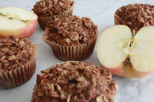 APPLE CRUMBLE MUFFINS