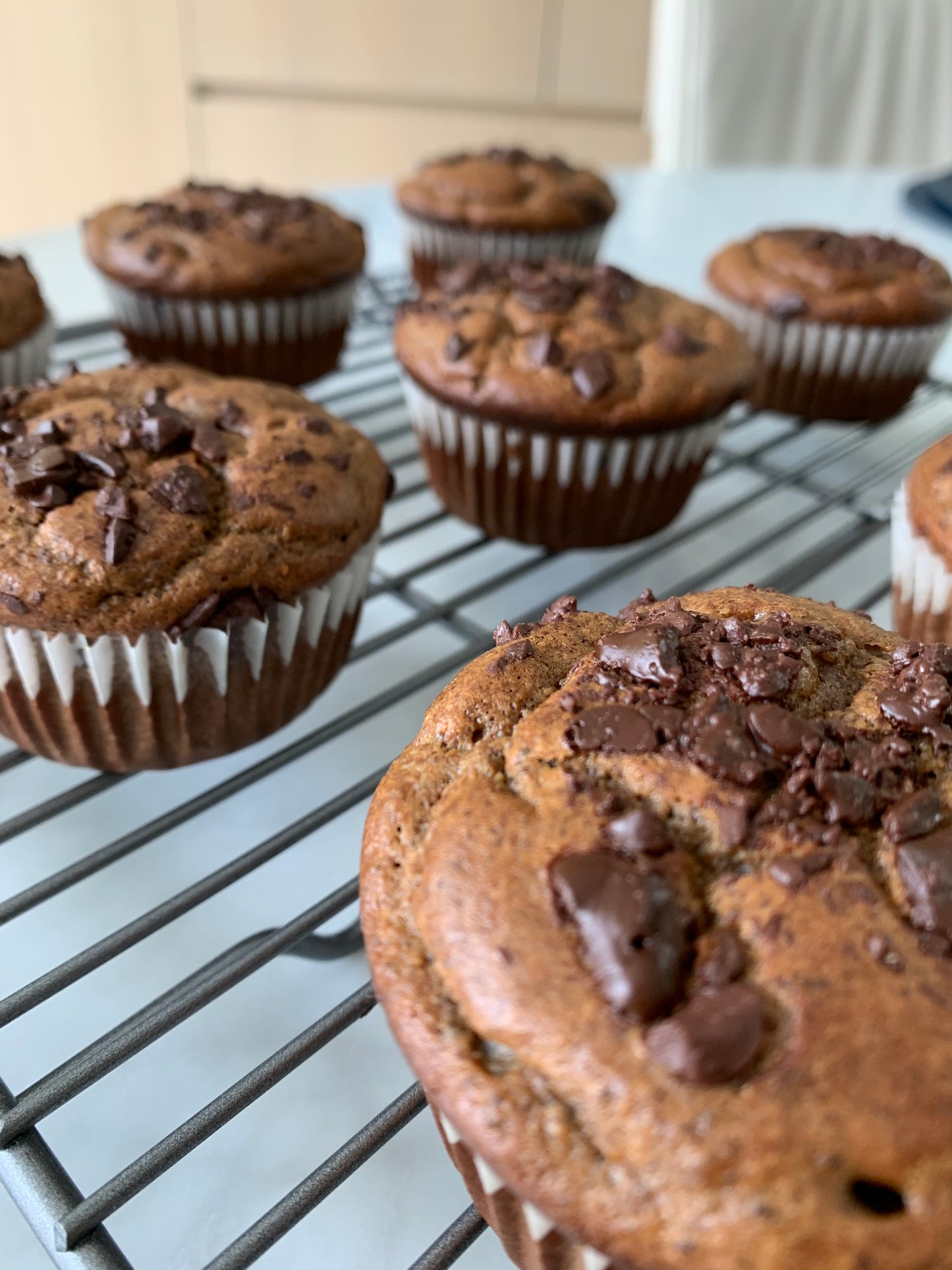 FLOURLESS PEANUT BUTTER BANANA MUFFINS