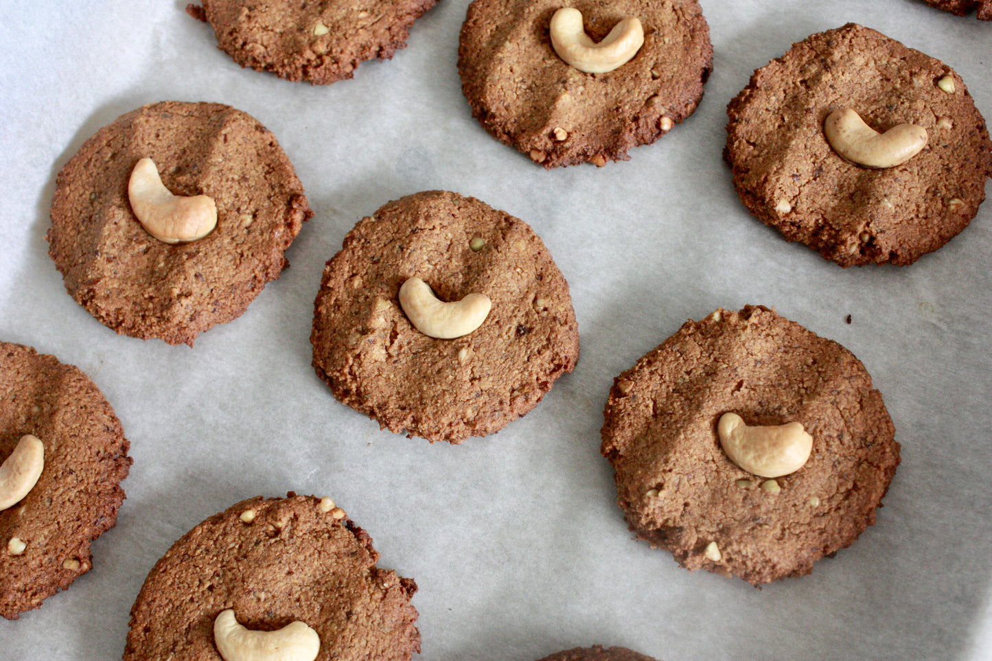 VEGAN PEANUT BUTTER CRUNCH COOKIES